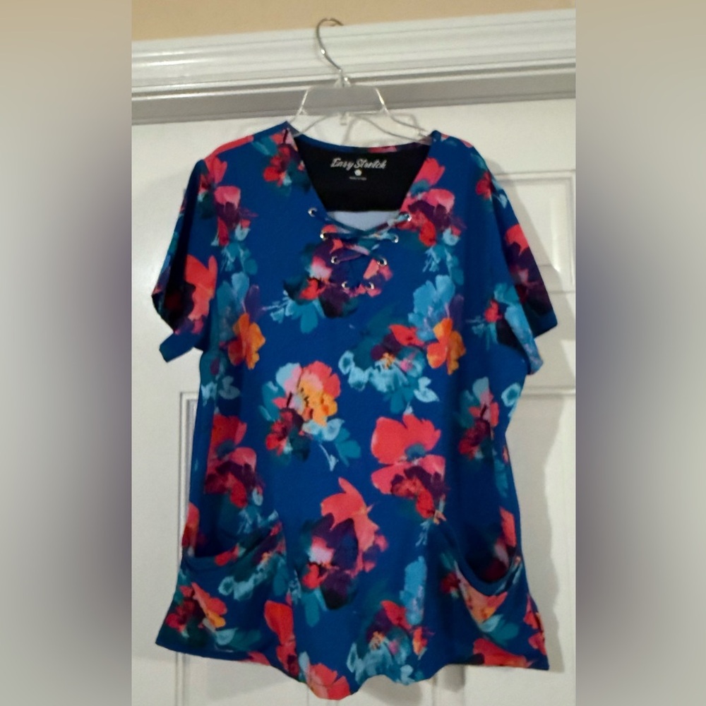Easy Stretch Scrub Top